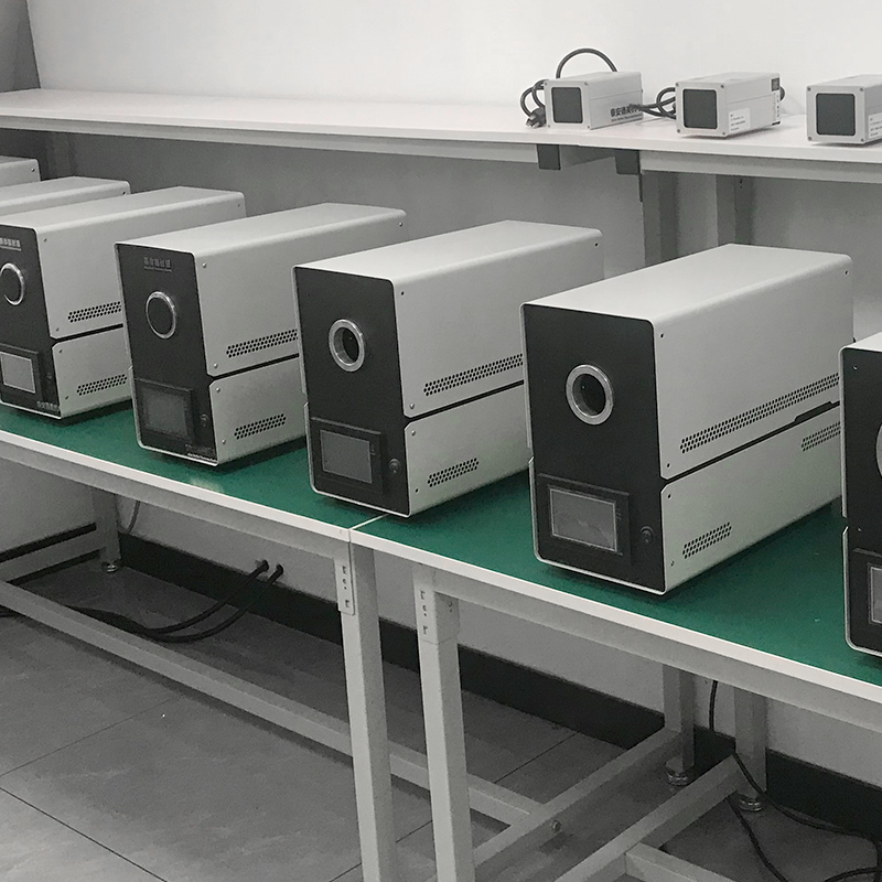 ZT-BL013 -30-1200腔式黑體 (1).jpg